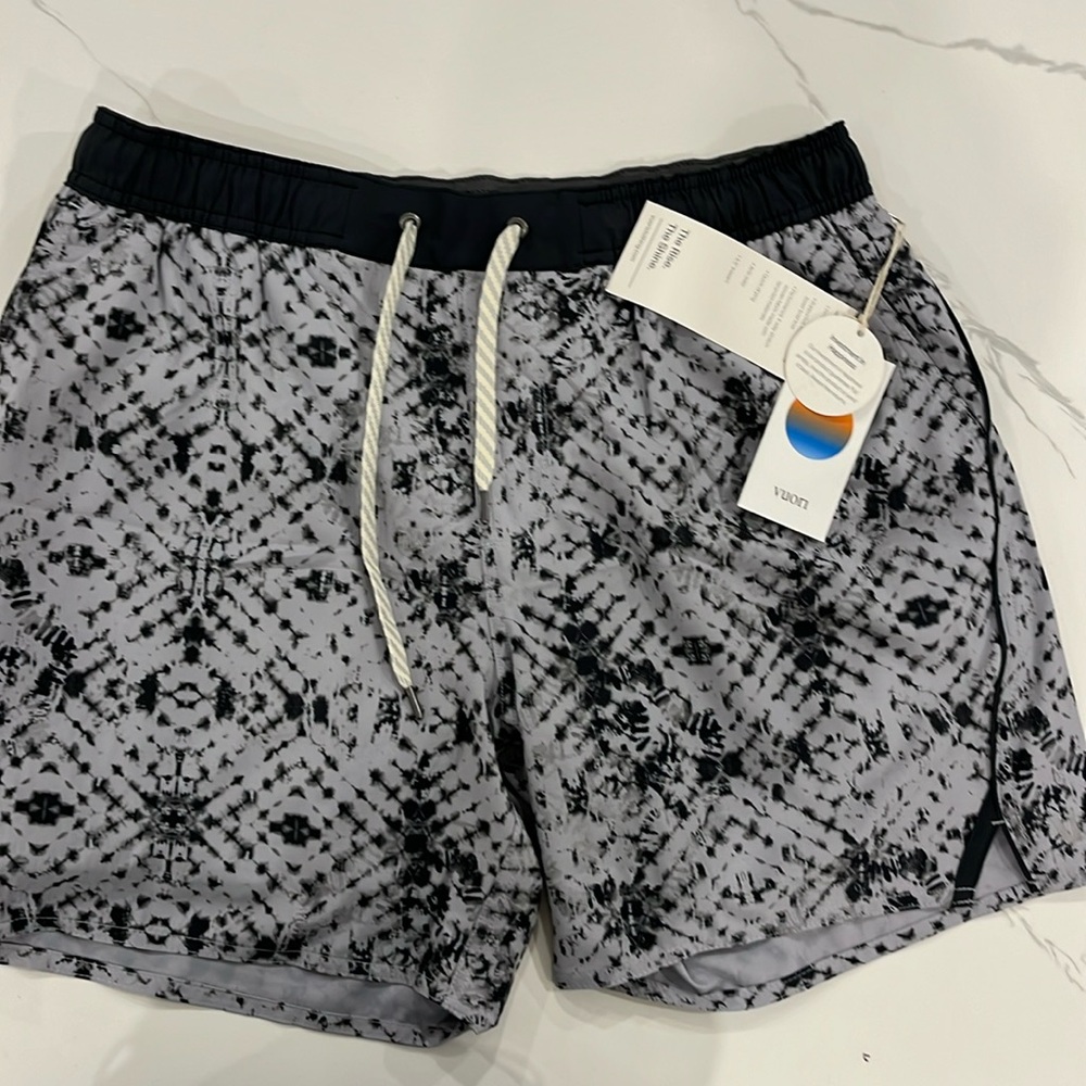 Men’s Vuori Trail Short size L